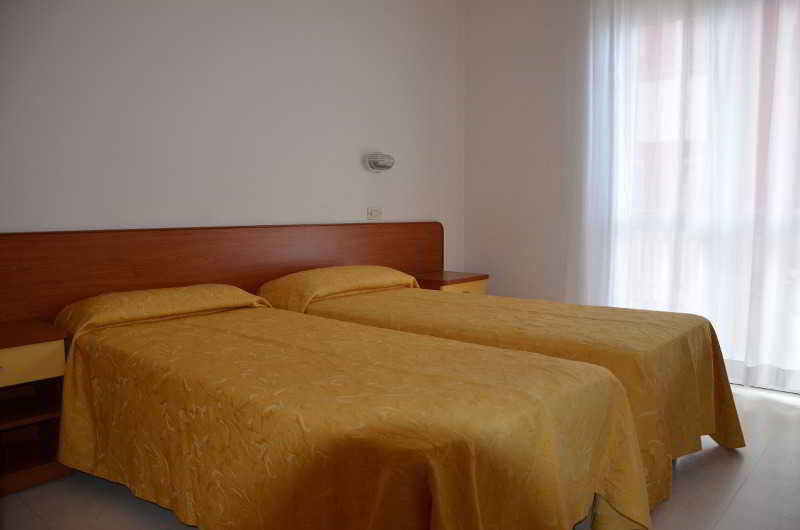 Hotel Carnaby Rimini Exterior foto