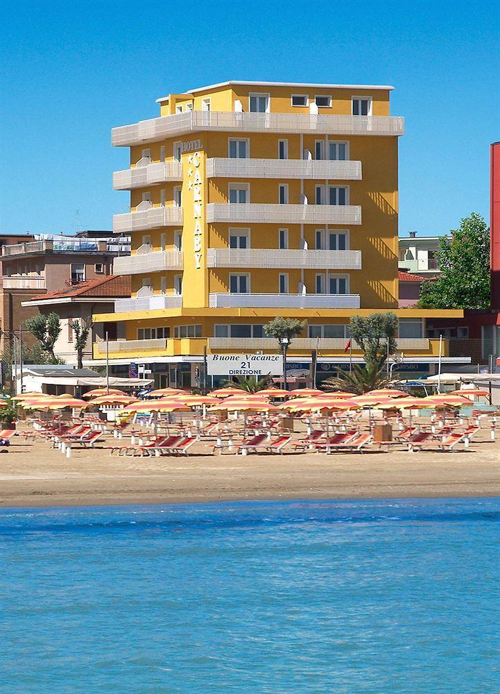 Hotel Carnaby Rimini Exterior foto