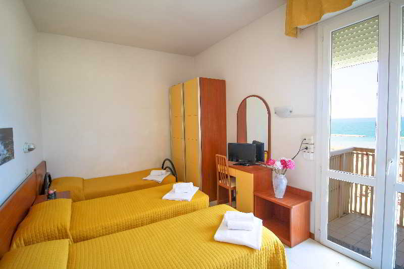 Hotel Carnaby Rimini Exterior foto