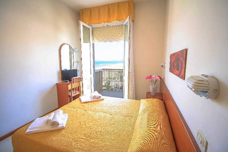 Hotel Carnaby Rimini Exterior foto
